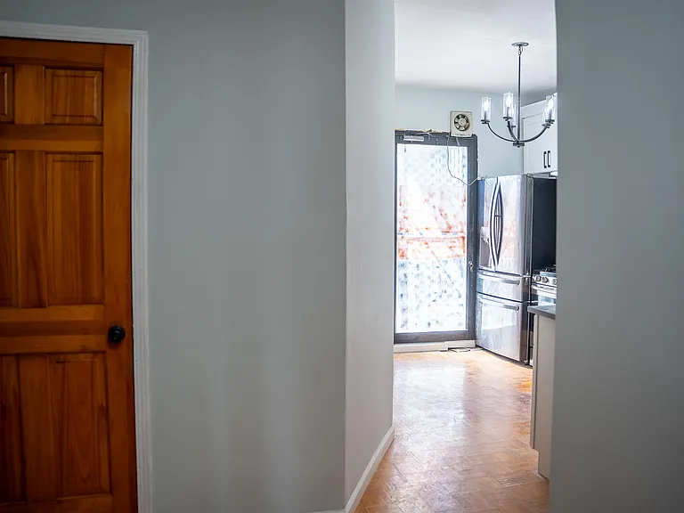 543 W Side Ave #2 — Photo 14