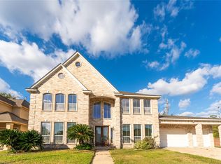7402 Regency Pl, Spring, TX 77379