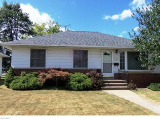 5358 Roland Dr, Garfield Heights, OH 44125