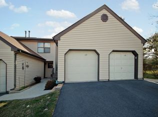 129 Locust Ct #129, Flemington, NJ 08822
