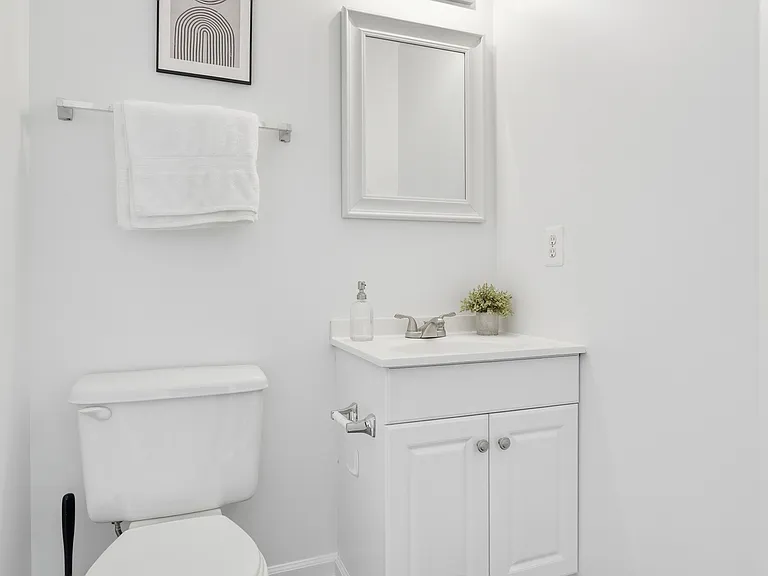 9041 Falcon Glen Ct — Photo 11