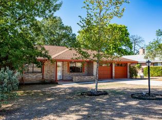 205 Spanish Oak Ln, Kerrville, TX 78028