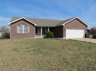 405 Tanglewood Way, Fulton, MO 65251