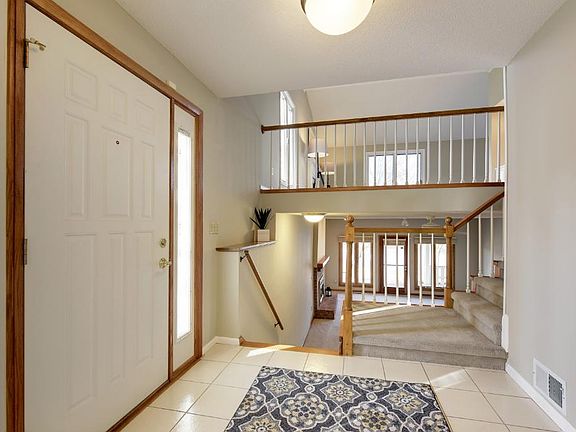 2nd image of 5343 Hyland Pl