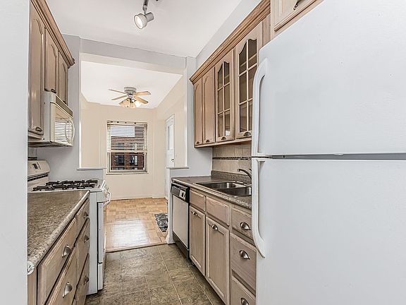 4th image of 3515 Henry Hudson Pkwy W APT 5G