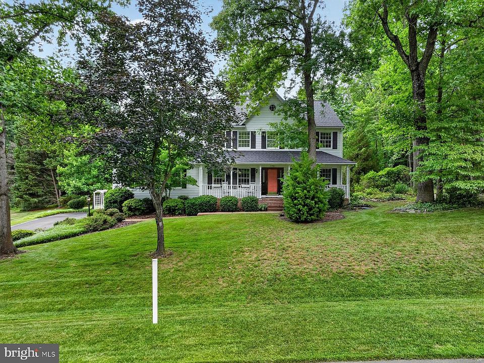 1st image of 1482 Westcliff Dr