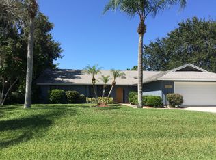 2009 SE Allamanda Dr, Port Saint Lucie, FL 34952