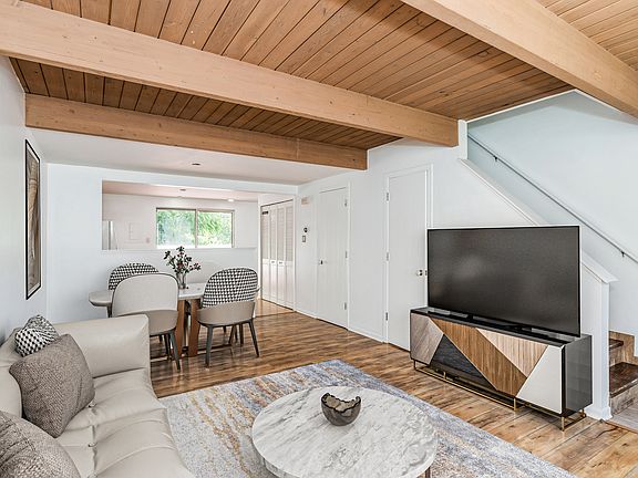 3rd image of 2022 Westview Ln