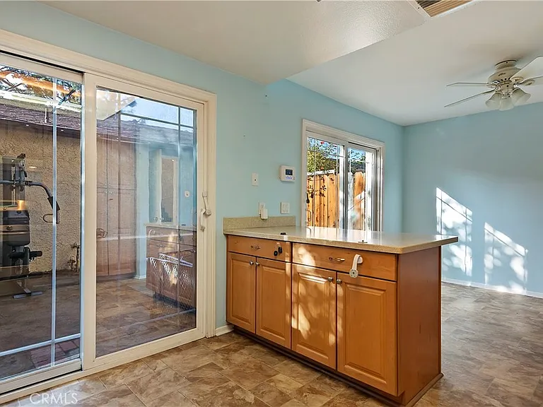 8707 Cedros Ave #7 — Photo 16