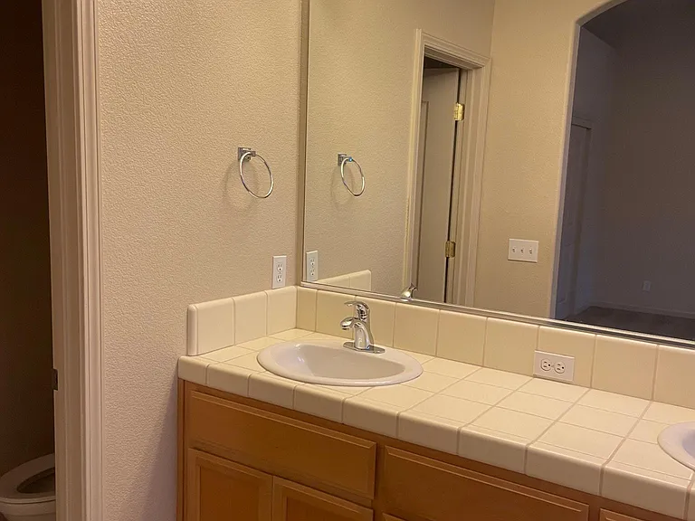 3309 S Rose Brook Dr — Photo 24