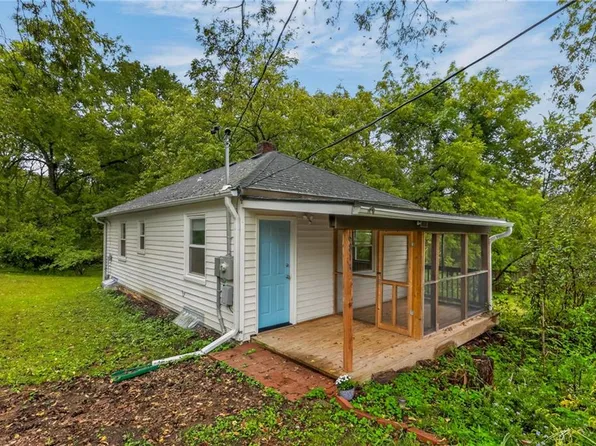 6813 Manchester Ave, Kansas City, MO 64133