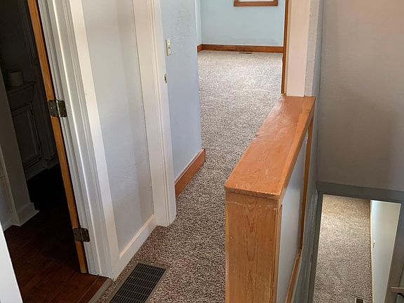 5th image of 180 N High St #180
