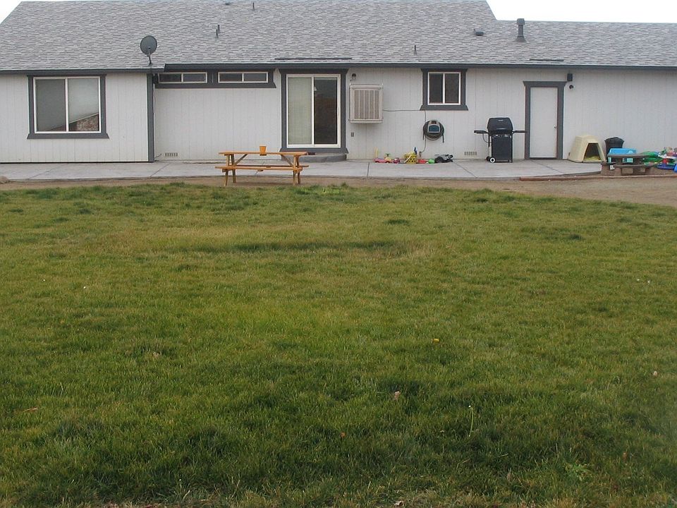Large fenced yard