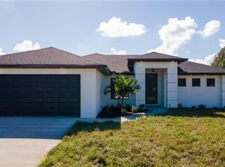 2901 8th St SW, Lehigh Acres, FL 33976