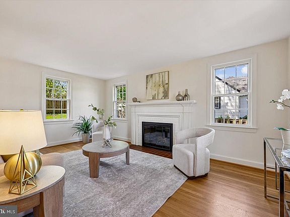 5th image of 4504 Gladwyne Dr