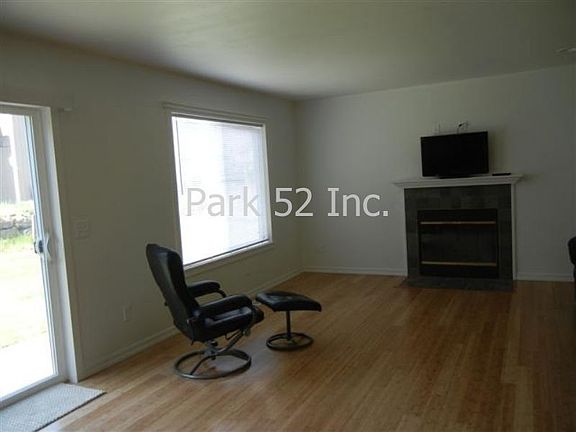 5th image of 3504 20th Ct SE