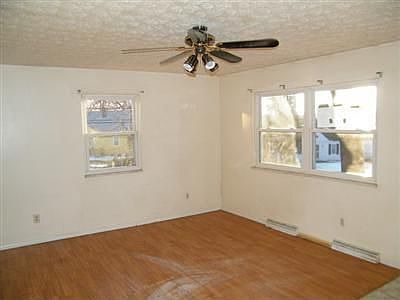 2nd image of 2655 Nesbitt Ave