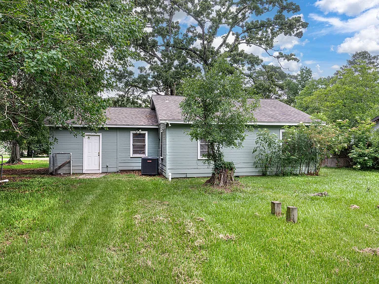 305 Harris Blvd — Photo 6