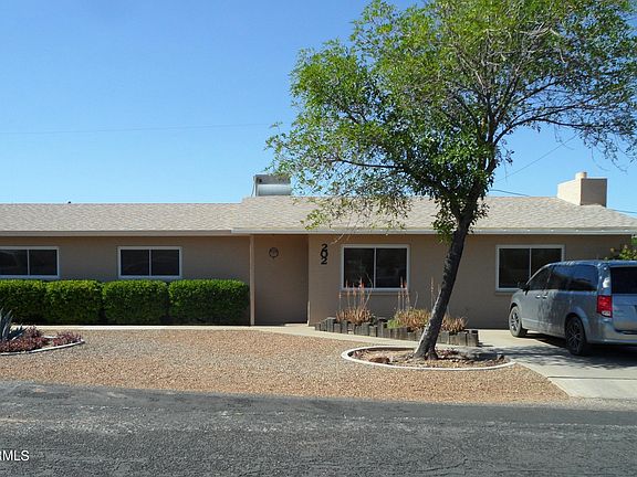 2nd image of 202 W GRAY Drive
