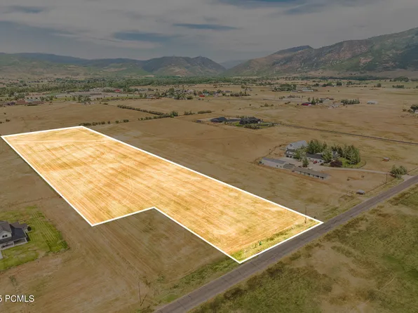 364 W Rob Young Ln, Oakley, UT 84055