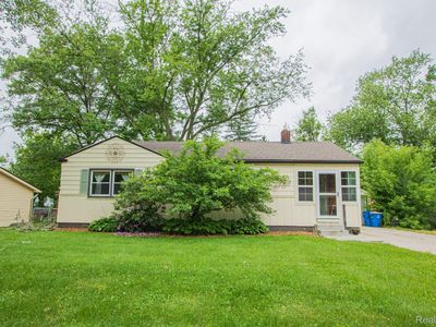 1367 Linville Dr, Waterford, MI, 48328