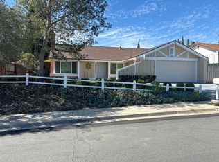 7807 Estancia St, Carlsbad, CA 92009