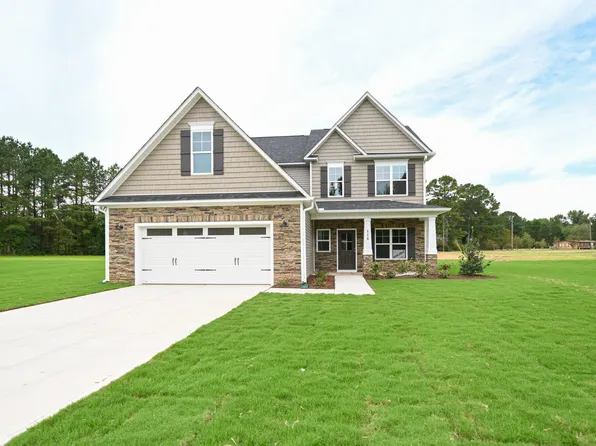 118 Abingdon Farms Dr, Selma, NC 27576