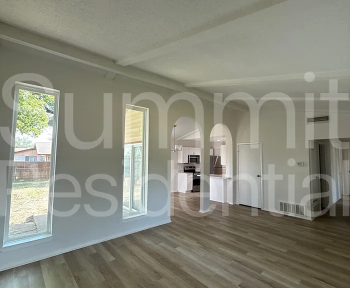 2909 O'Henry Dr — Photo 5