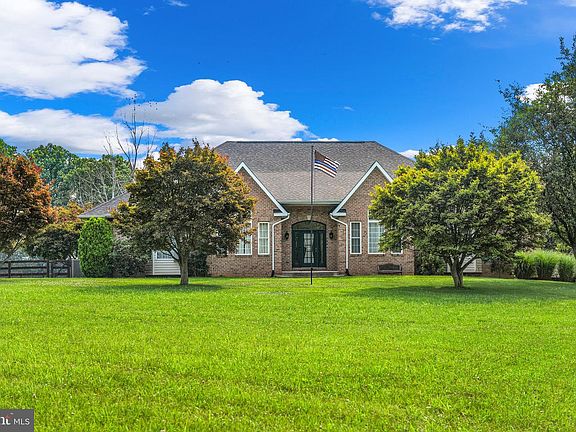 4th image of 11717 Pleasant Walk Rd