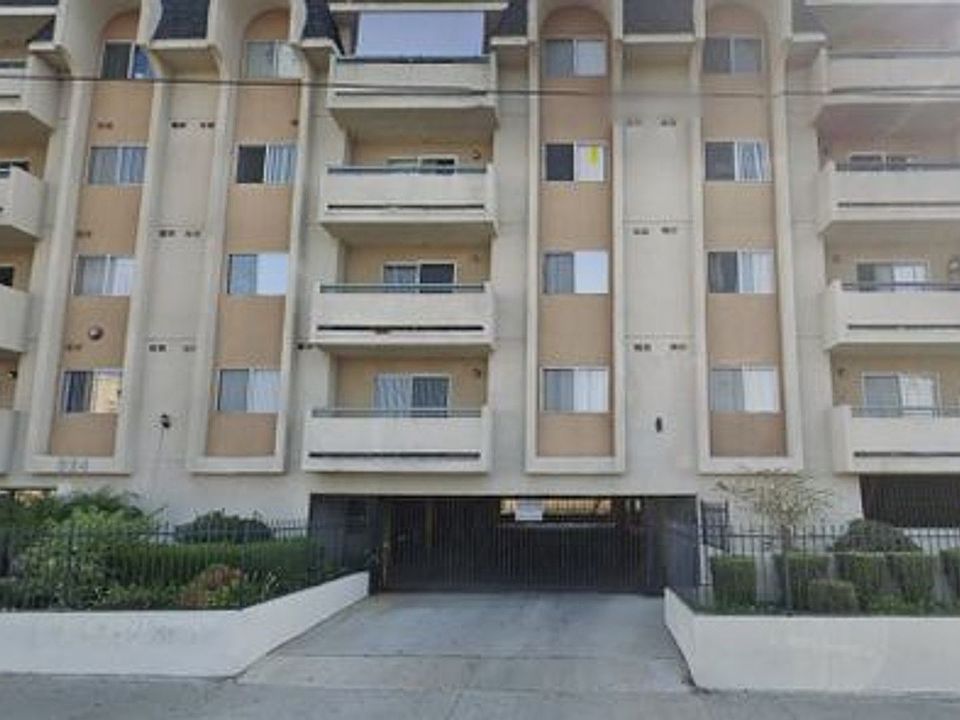 1st image of 924 S Carondelet St APT 313