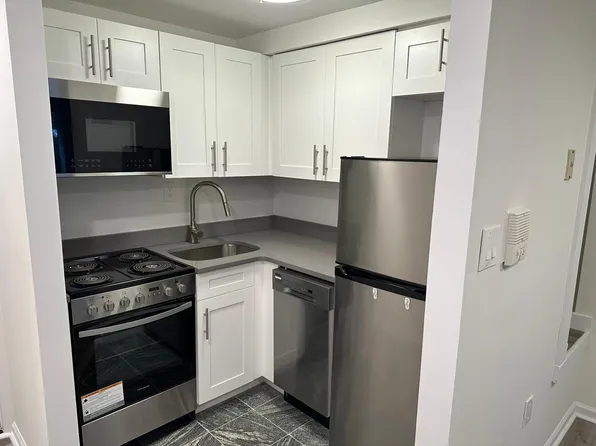 203 West 84th Street A image 5 of 6