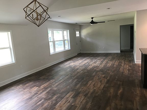 5th image of 9710 Nanticoke Cir