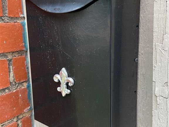 5th image of 2214 W Maine St