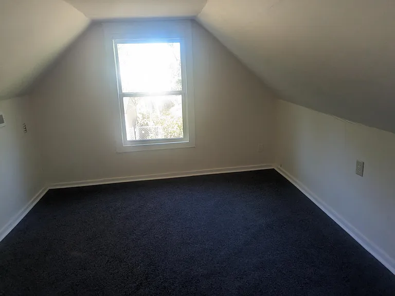 403 Justice Heights St — Photo 8