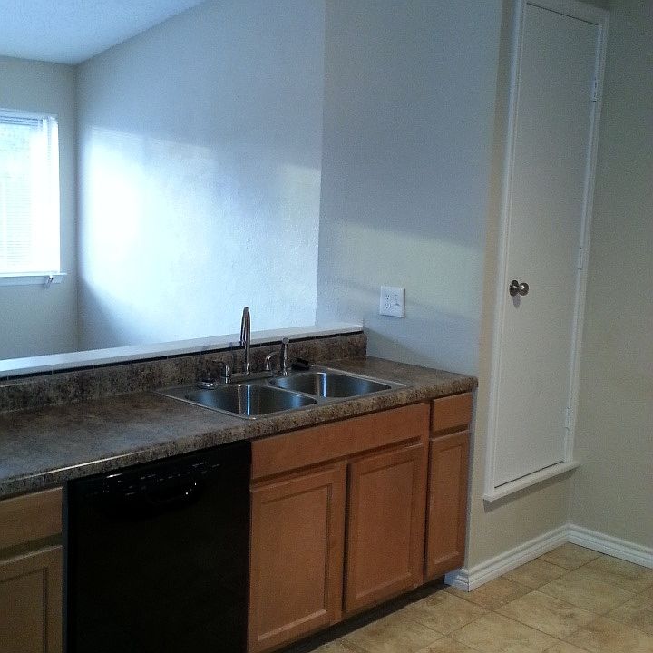 1st image of 1461 Saint Patrick Dr