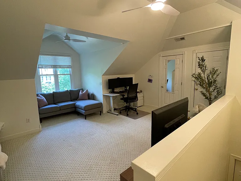 3rd Floor Bonus Room