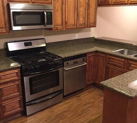 2nd image of 2307 N Fairview St #C