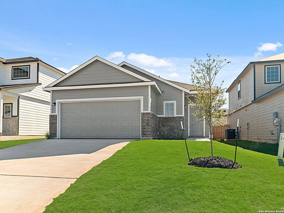 3rd image of 2434 Redlove Drive