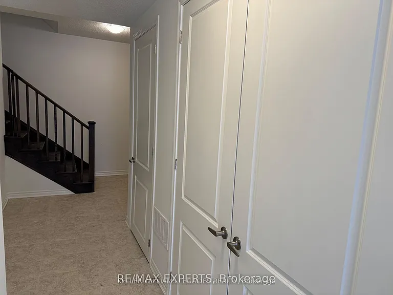 181 Keppel Cir — Photo 4