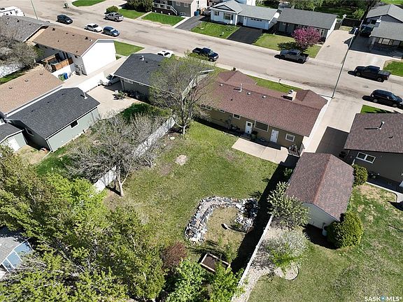 5th image of 22 Edelweiss CRESCENT