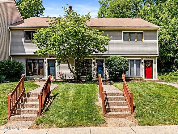3rd image of 373 Crescent Spring Dr #373