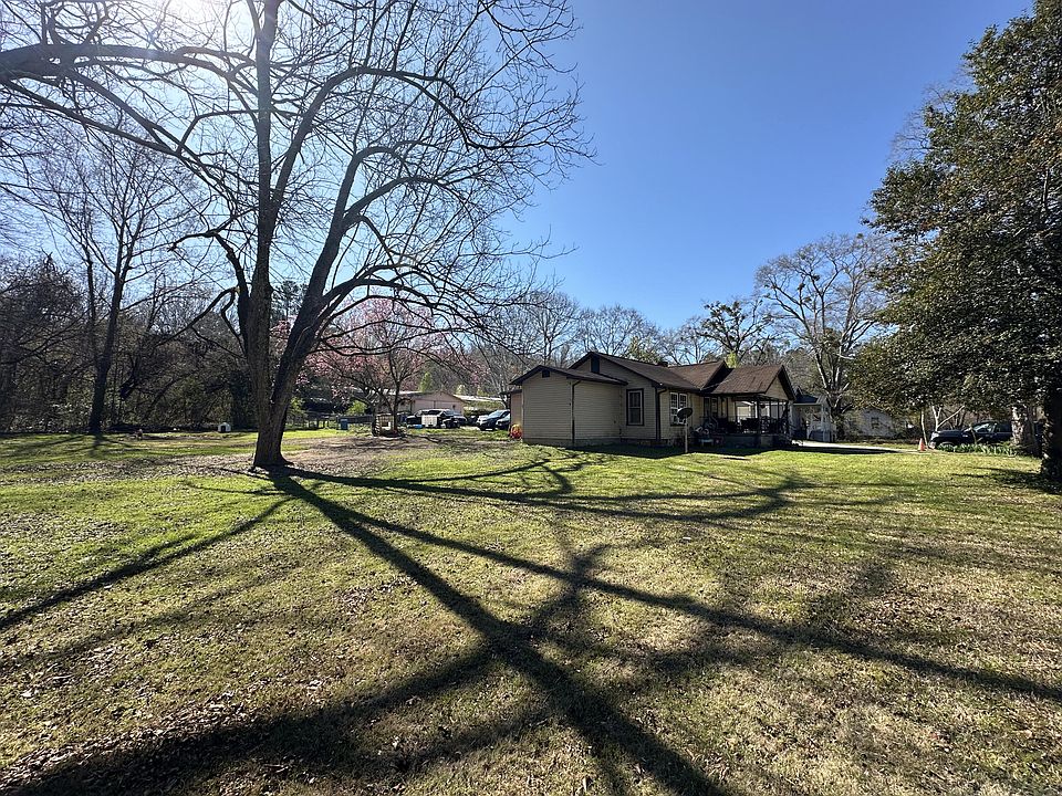 2nd image of 709 Foster Mill Dr