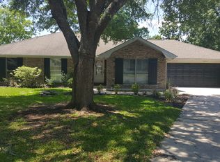 1520 Covey Ln, Lake Charles, LA 70605