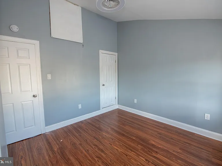 606 Green St — Photo 16