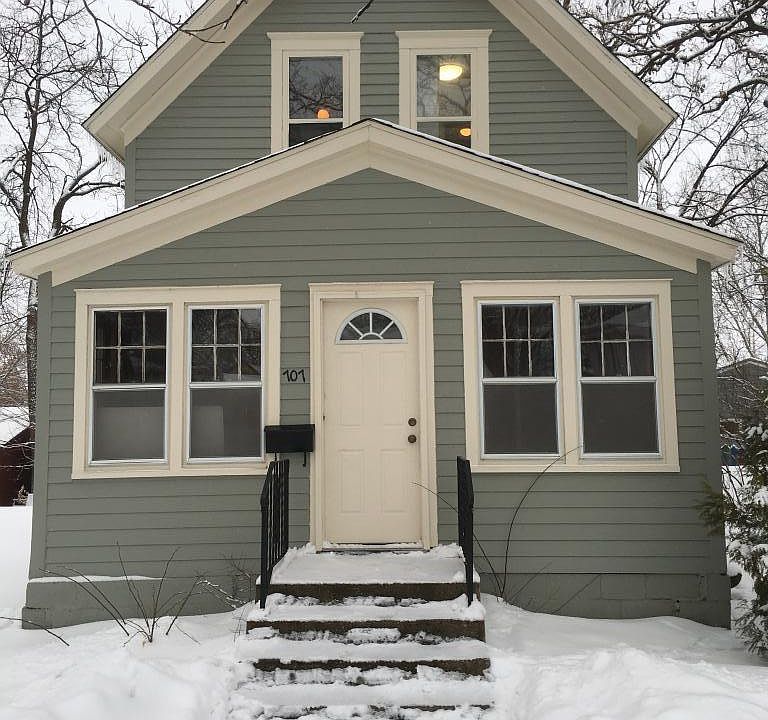 1st image of 707 Elm Ave E