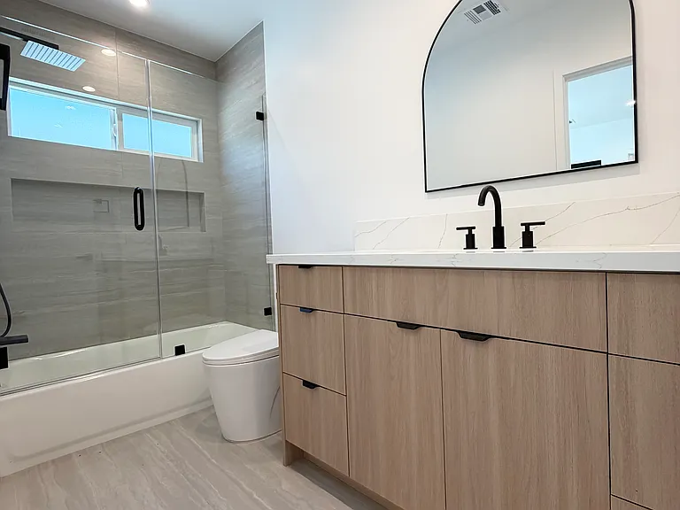 6200 Camellia Ave — Photo 20
