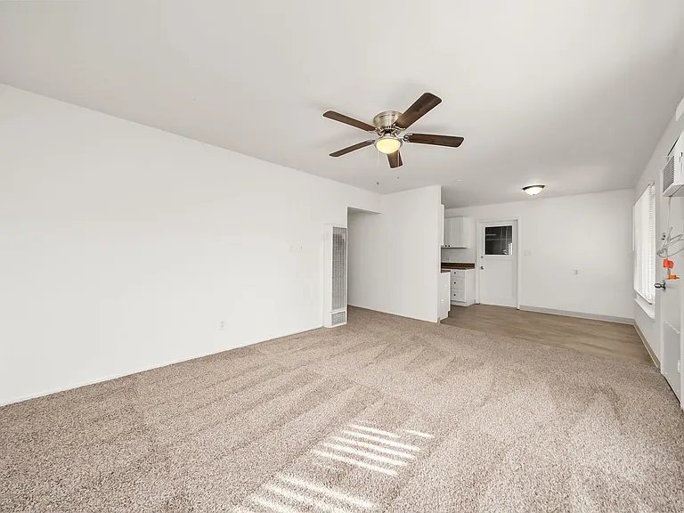 5733 San Vincente Way — Photo 7