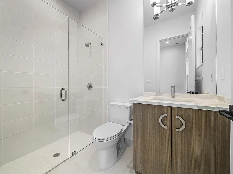 9516 Riverside Park Dr — Photo 28