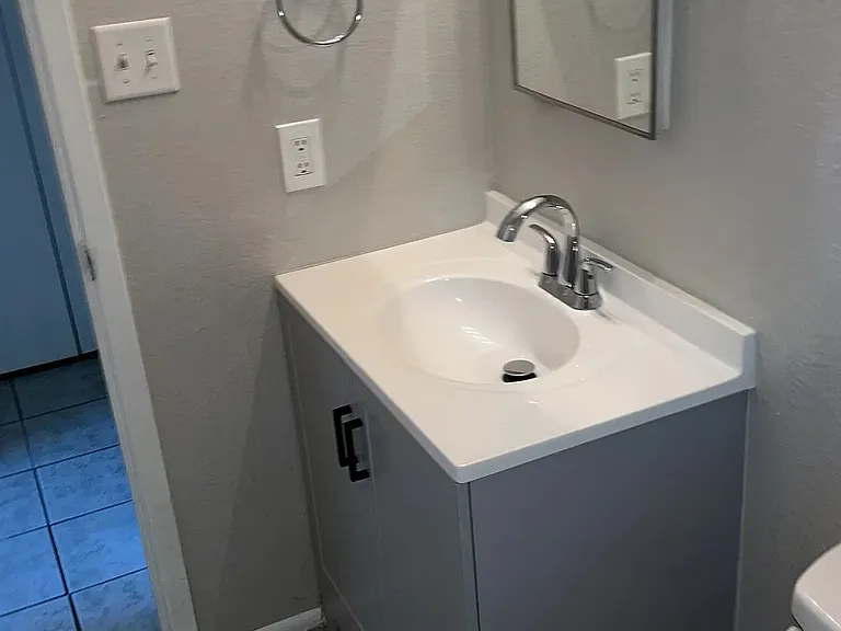 133 E Ingram St — Photo 14