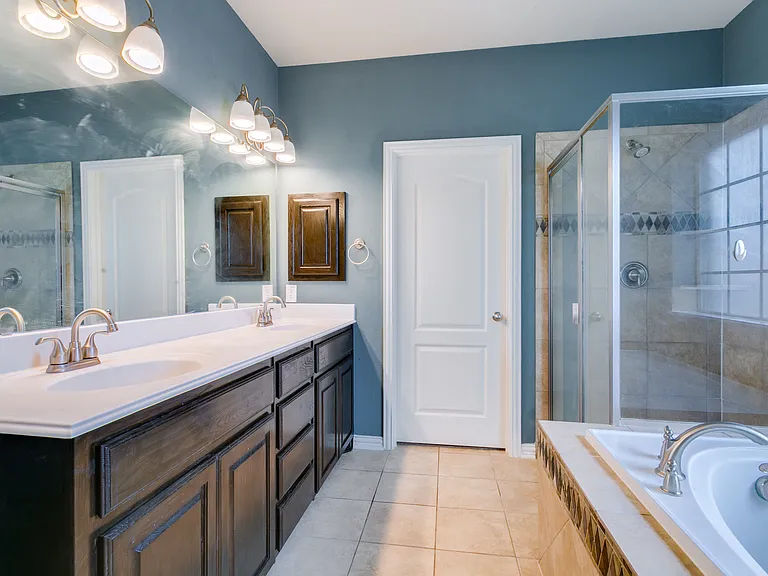3116 Hereford Dr — Photo 16